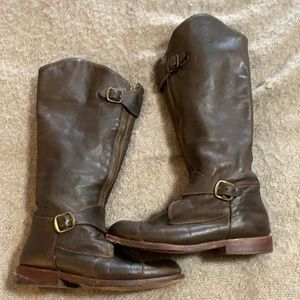 Brown leather tall boots.  Riding boots.  Size 6 1/2.  Quality.  Zip up.